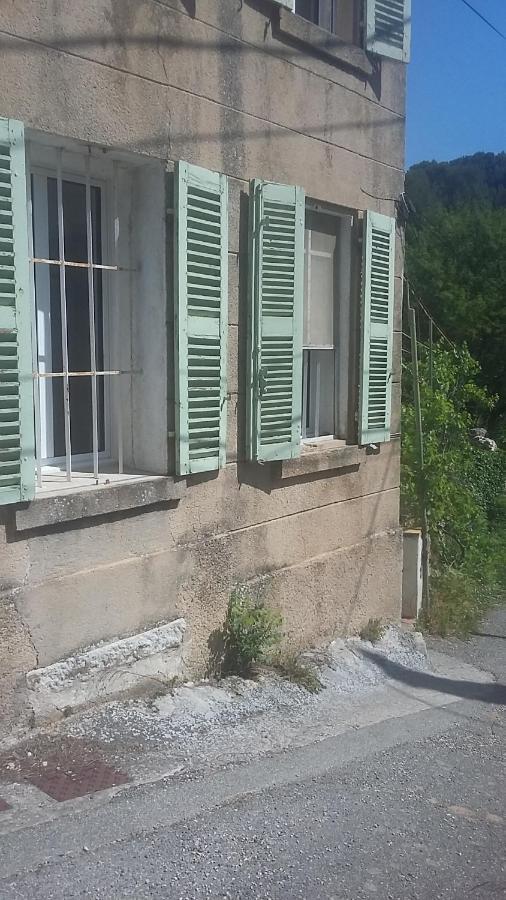 Appartement Dans Hameau Provencal Allauch Esterno foto