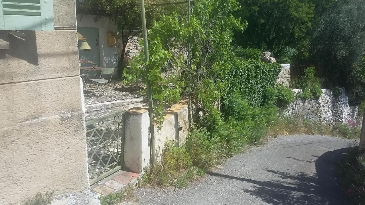 Appartement Dans Hameau Provencal Allauch Esterno foto