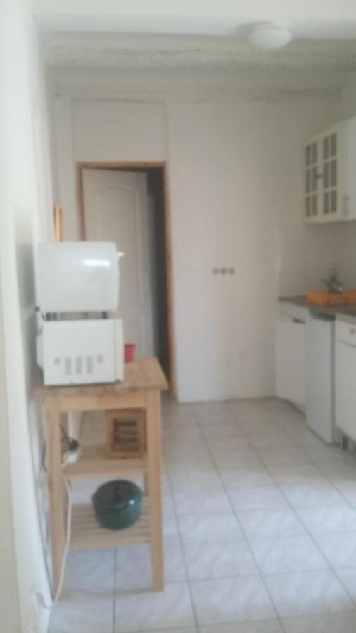 Appartement Dans Hameau Provencal Allauch Esterno foto