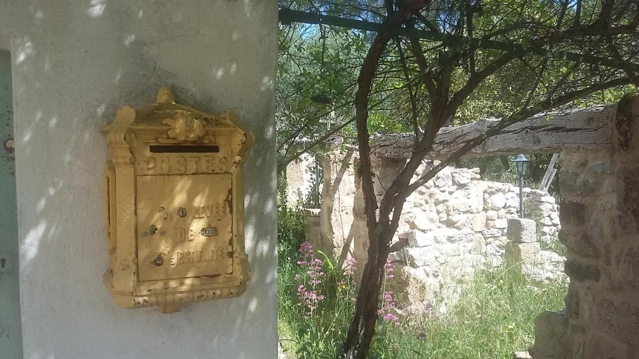 Appartement Dans Hameau Provencal Allauch Esterno foto